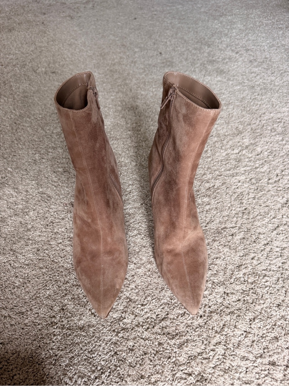 Steve Madden Taupe Suede Pointed Toe Ankle Booties Size 8.5